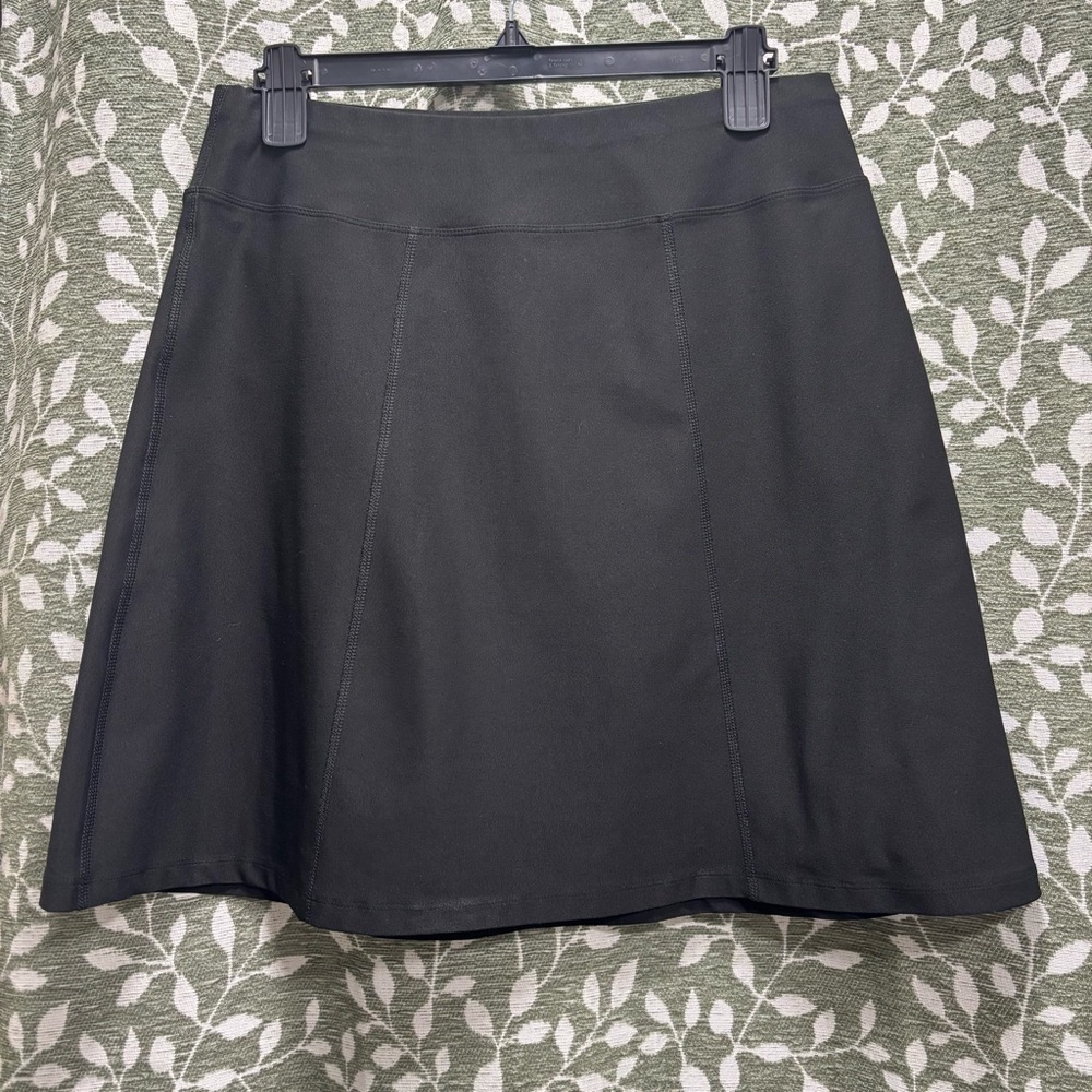 Lucy Tech Black A-Line Athletic Tennis Skirt With Zipper Pocket